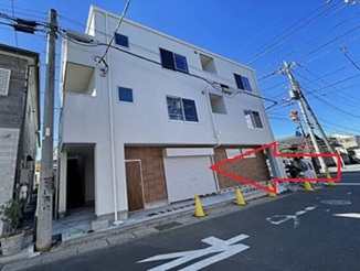 外観写真入り口